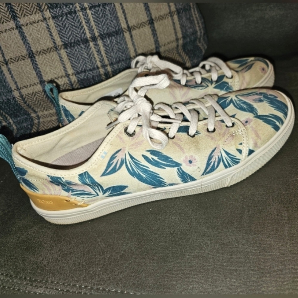 Toms Floral Canvas Sneakers
